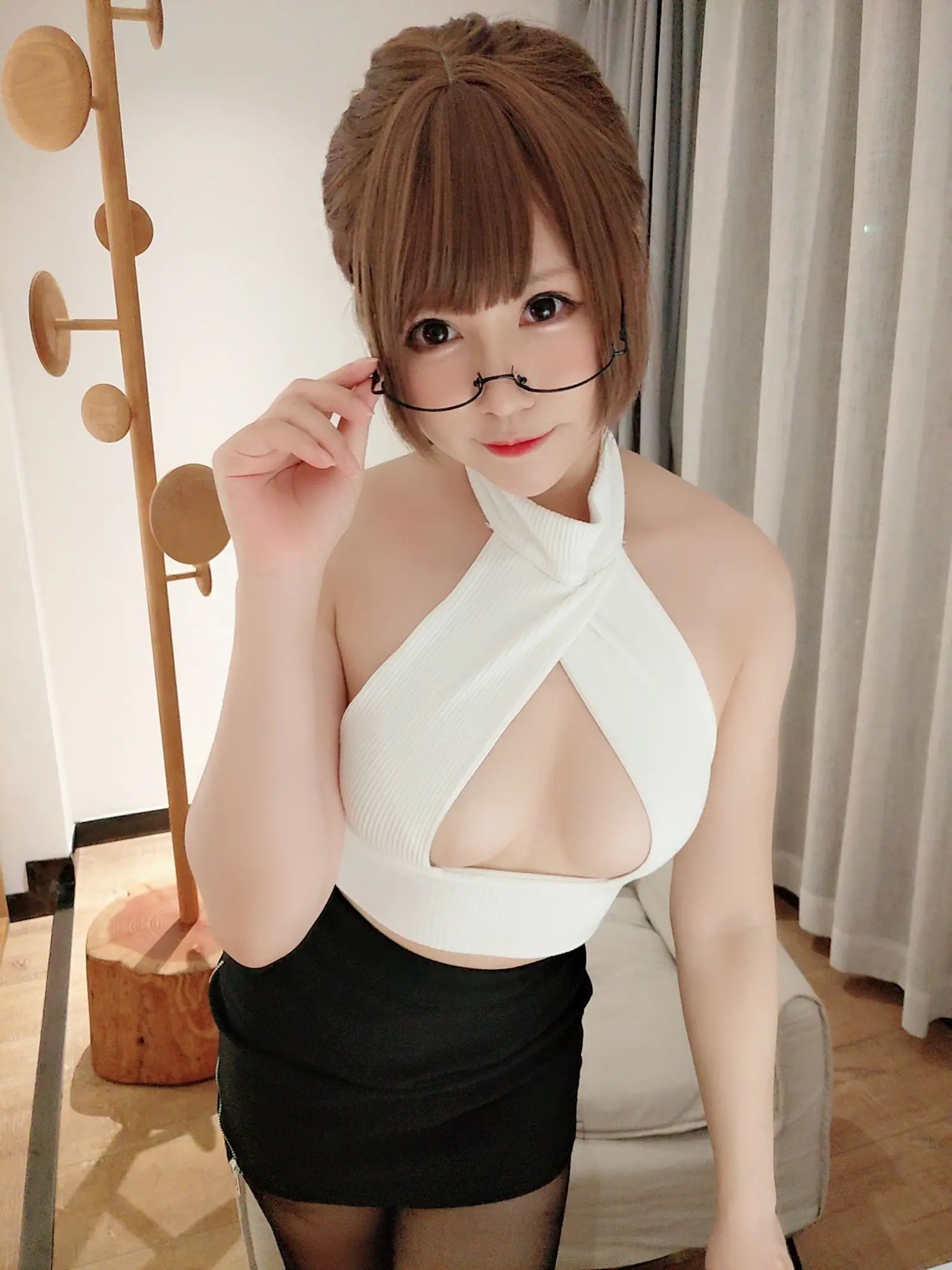 NO.024 自拍六连5开胸黑丝自拍 – [Nyako喵子] - 柒美图