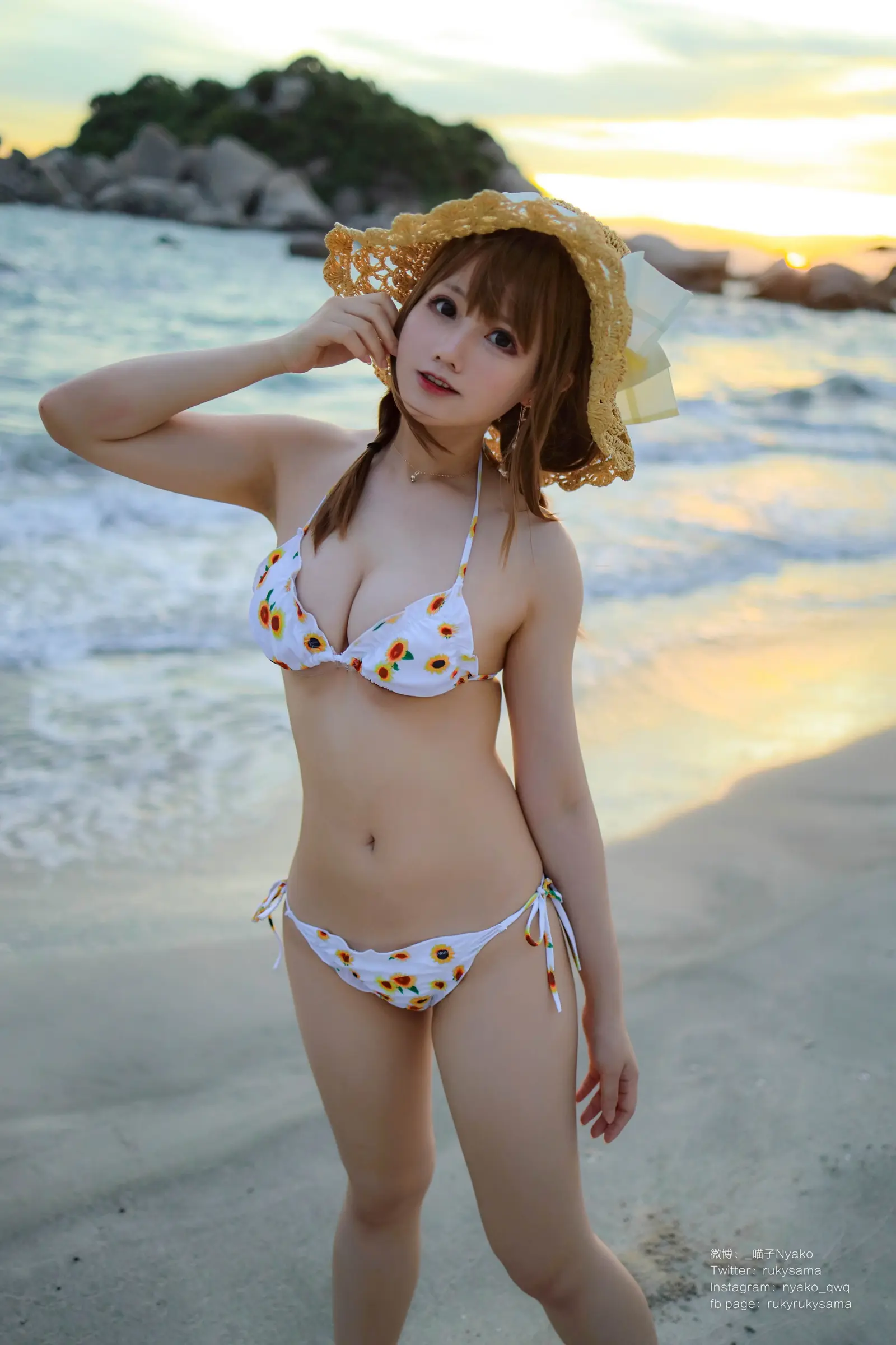 NO.054 向日葵泳装 – [Nyako喵子] - 柒美图