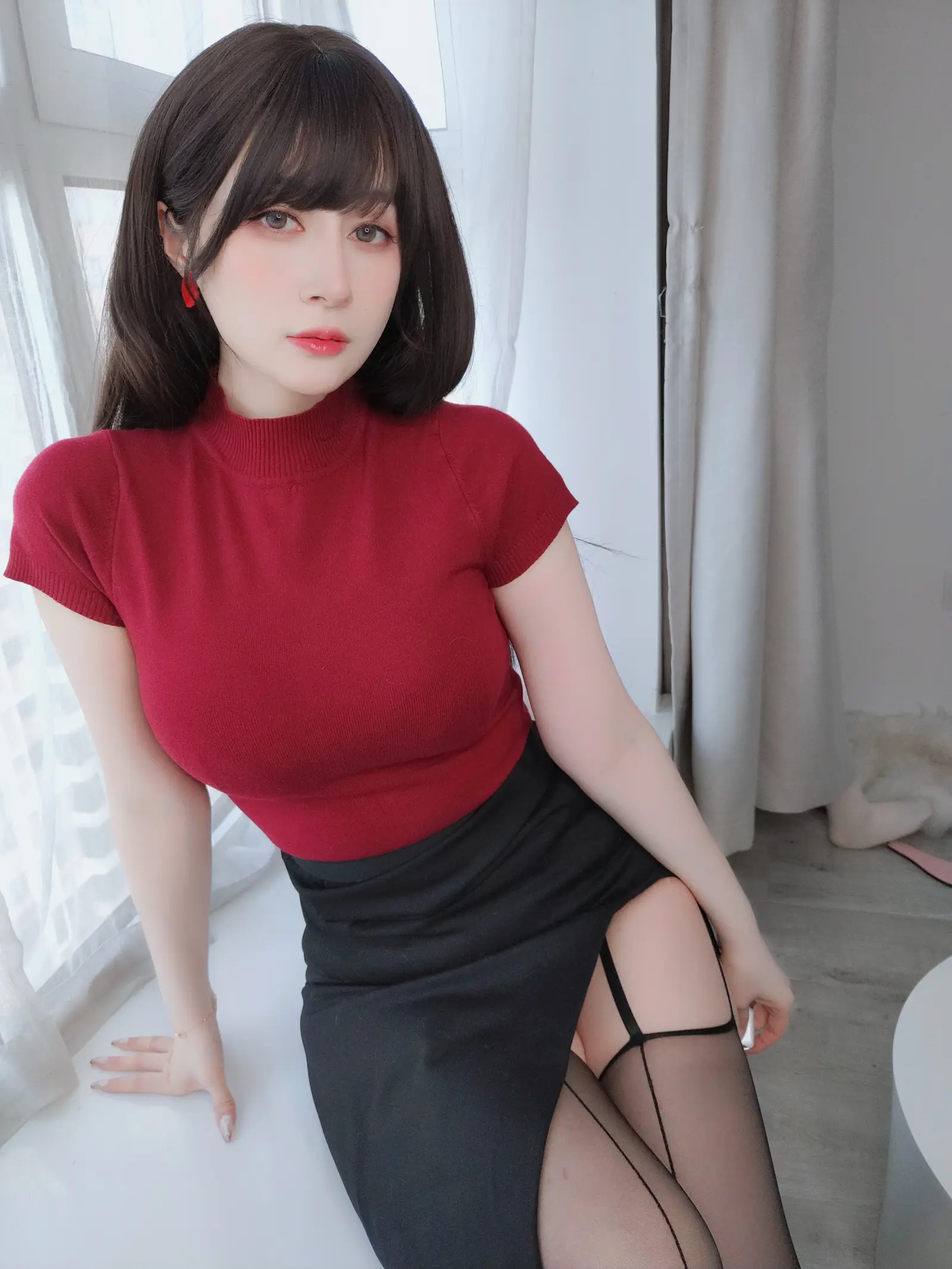 NO.145 サスペンダーを履いたお姉さん – [白银81] - 柒美图