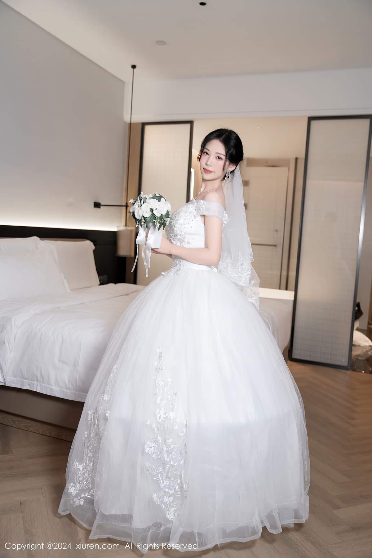 NO.8998利世 – [秀人网] - 柒美图