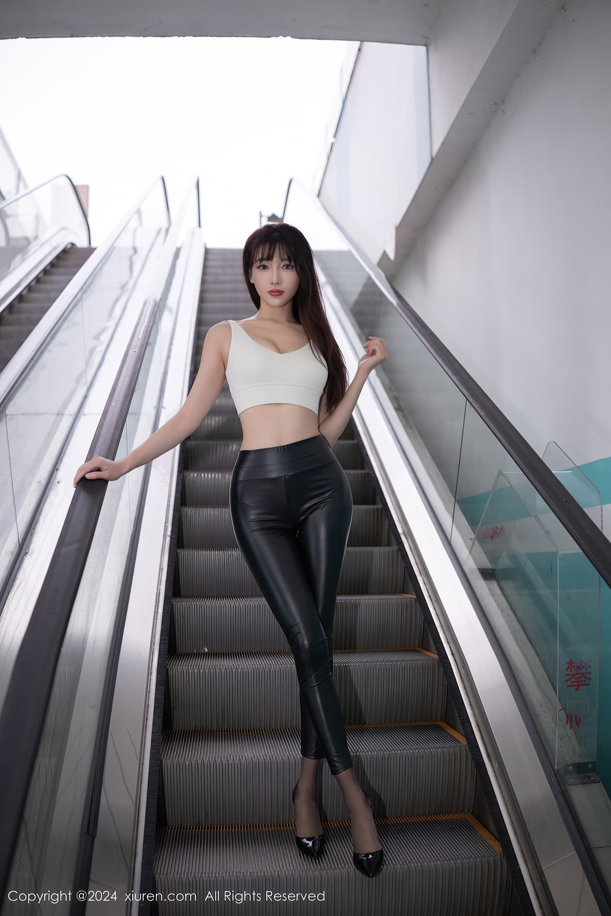 NO.9377陆萱萱 – [秀人网] - 柒美图