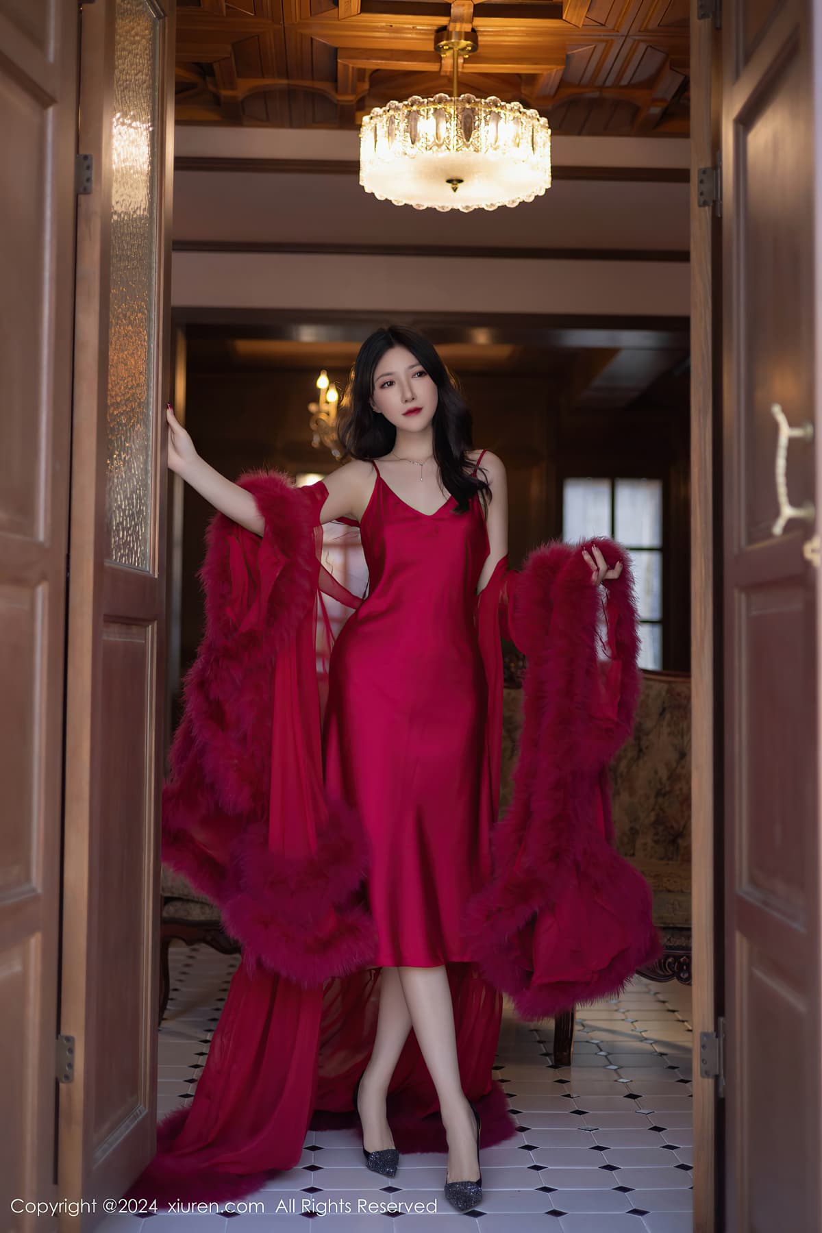 NO.9422鱼子酱Fish美腿性感 – [秀人网] - 柒美图