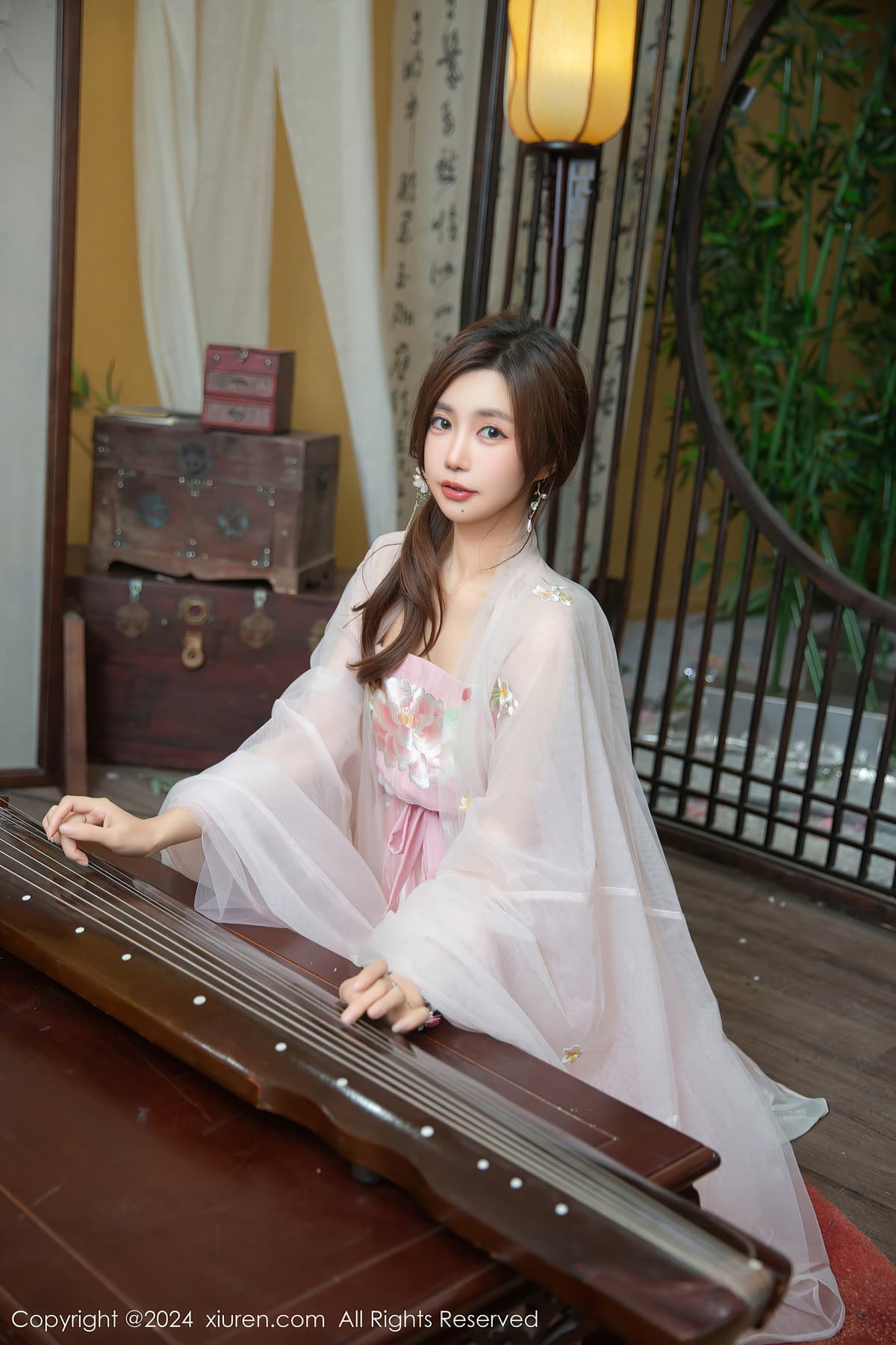 NO.9475绮里嘉ula古风美腿 – [秀人网] - 柒美图