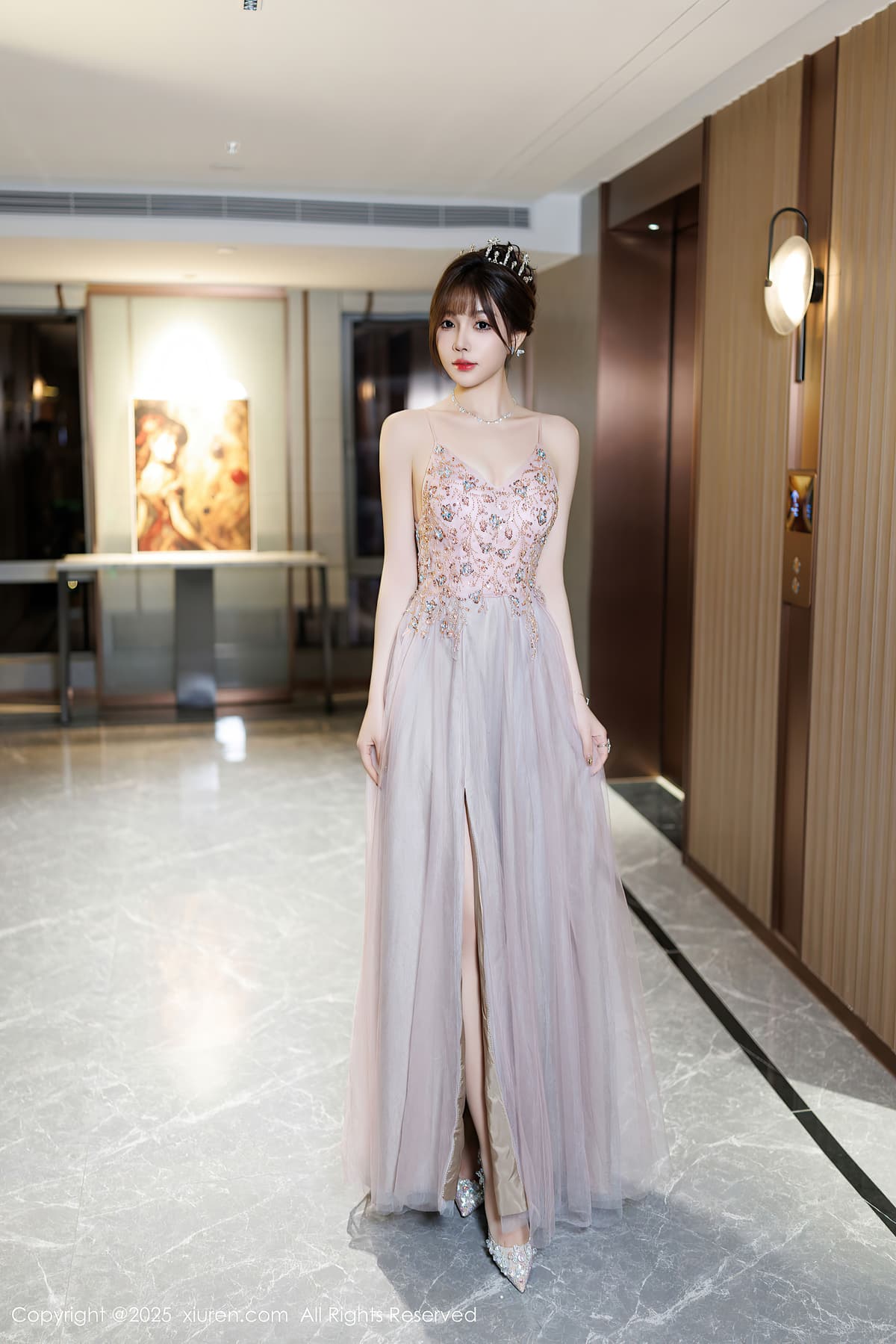 NO.9699徐莉芝Booty – [秀人网] - 柒美图