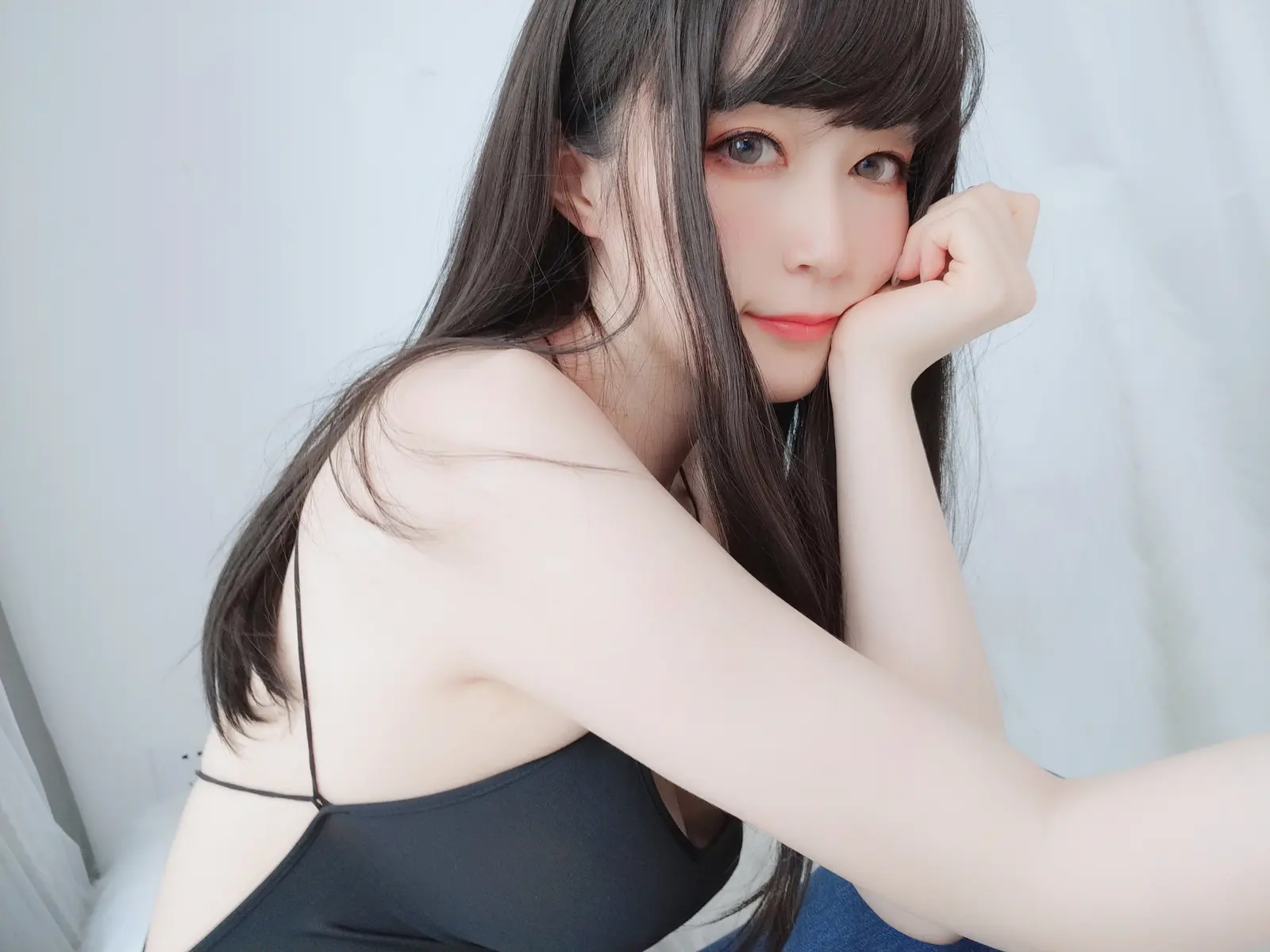 NO.037 露背上衣 – [白银81] - 柒美图